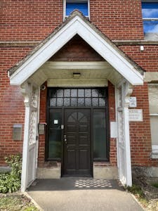 Barnes House, Winchester, Healthcare / Office / Retail For Sale - IMG_3878.JPG