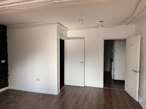 60 St. Giles Street, 60 St. Giles Street, Northampton, Retail To Let - Internal 2.jpg