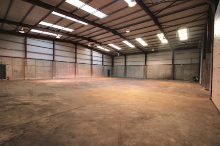 Unit 8/9 Sarsfield Court Industrial Estate, Glanmire, Cork, Industrial To Let - Unit 8 internal.JPG