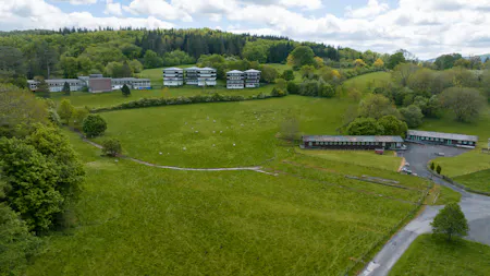 Colomendy, Mold, Education / Leisure / Other For Sale - DJI_20260515140019_0493_D.jpg