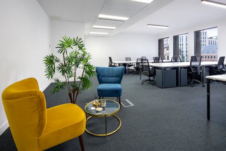 30 Dukes Place, London, Office / Serviced Office To Let - _23A4041Edit.jpg