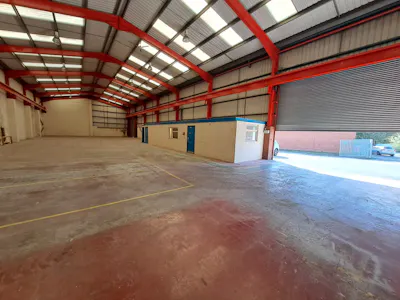 Unit 40, Delph Industrial Estate, Brierley Hill, Industrial / Trade Counter / Warehouse To Let - p5.jpg