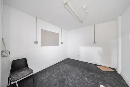 95 Haymerle Road, Southwark, Industrial / Industrial / Storage / Light Industrial / Warehouse / Yard To Let - 1439886-11-69e60c6753904.jpg