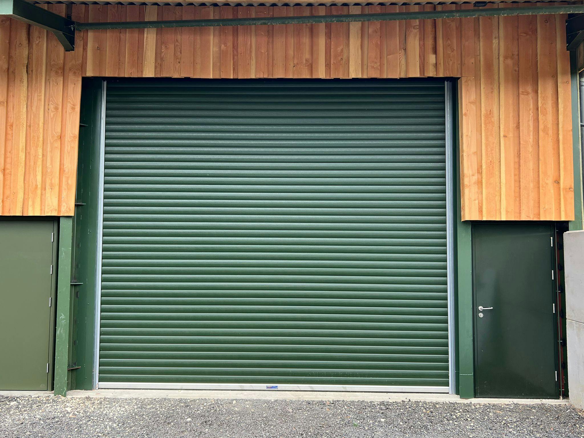 Industrial Units, Oakcroft Farm, Aylesbury, Industrial To Let - 3c9b14a2-34ed-4315-88a0-690f65c3b21c.jpg