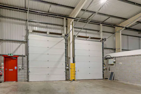 Unit 14-15, Rochdale, Industrial/Logistics To Let - 3.jpg