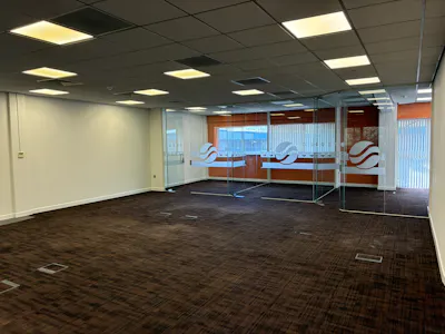 Unit 6, Vermont Place, Milton Keynes, Industrial / Office To Let - IMG_2752.JPEG
