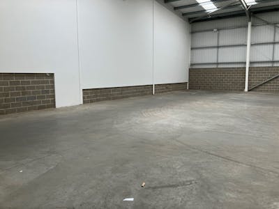 Unit 5, Orpington Business Park, Orpington, Industrial To Let - IMG_4216.jpg