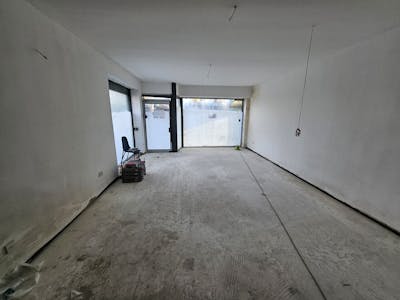 129 Manchester Road, Manchester, Leisure / Office / Retail To Let - 20251203_124819.jpg