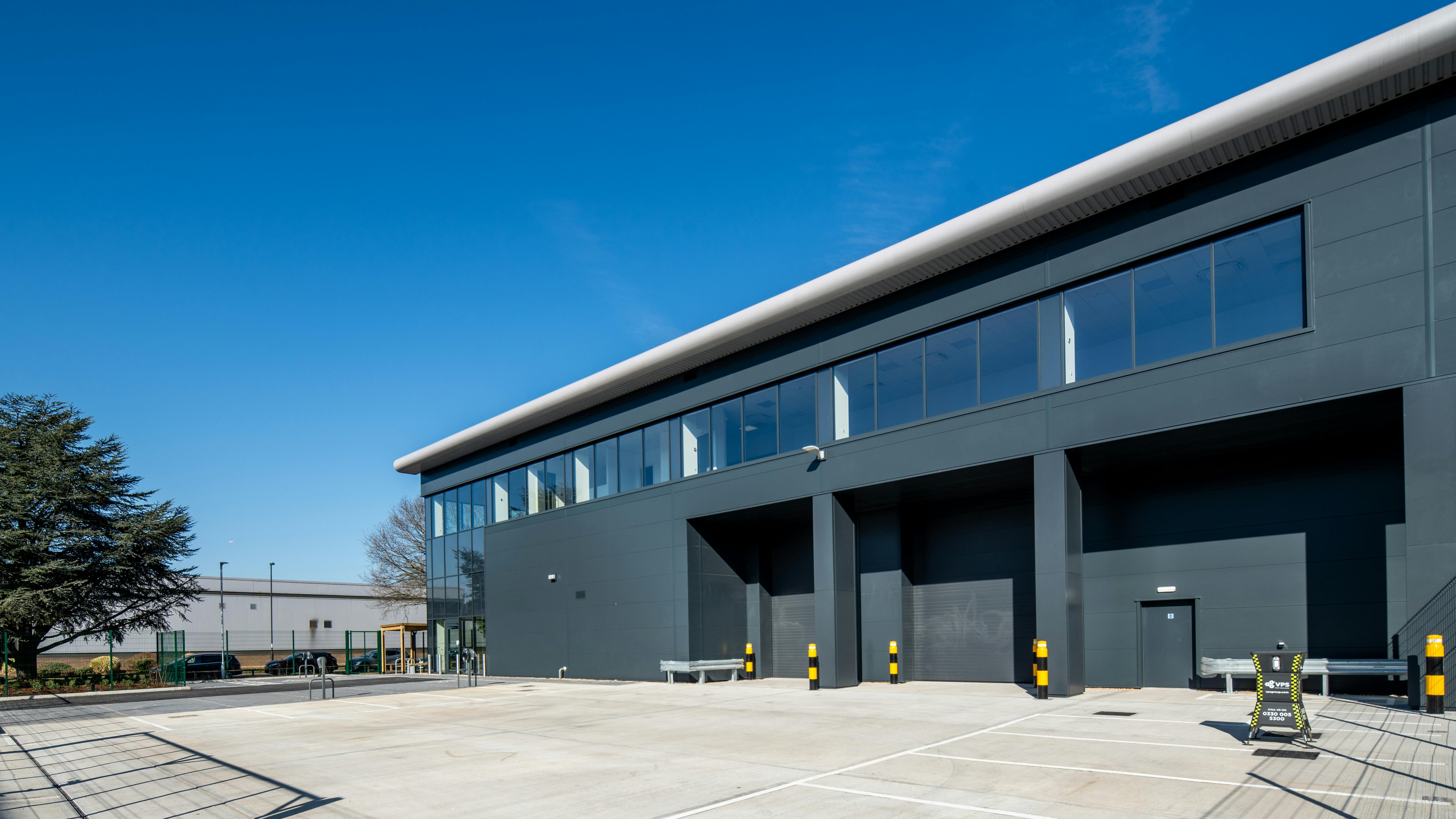 Urban Crawley, Unit 9-17, Crawley, Warehouse & Industrial To Let / For Sale - 20250306Magrock119.jpg