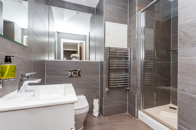 The Merchant Quarter Residences Portfolio, 23 Nelson Mandela Place, Glasgow For Sale - Shower 3.jpg