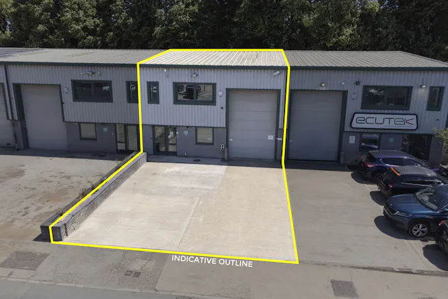 Unit 7 Union Buildings, Uxbridge, Industrial / Warehouse For Sale - 1 3x2.jpg
