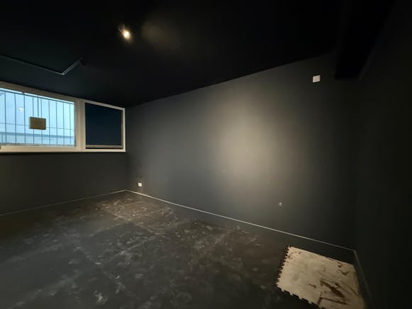 7 Eldon Way, Hockley, Leisure / Office To Let - WhatsApp Image 2026-03-04 at 17.40.19.jpeg