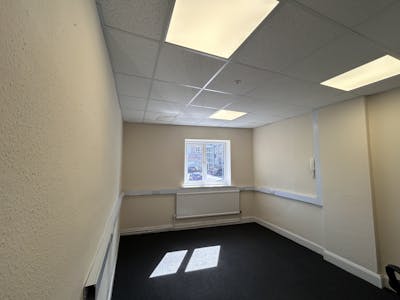 Pressers Arms House, South Street, Elland, Pressers House, Elland, Office For Sale - IMG_9230.JPG