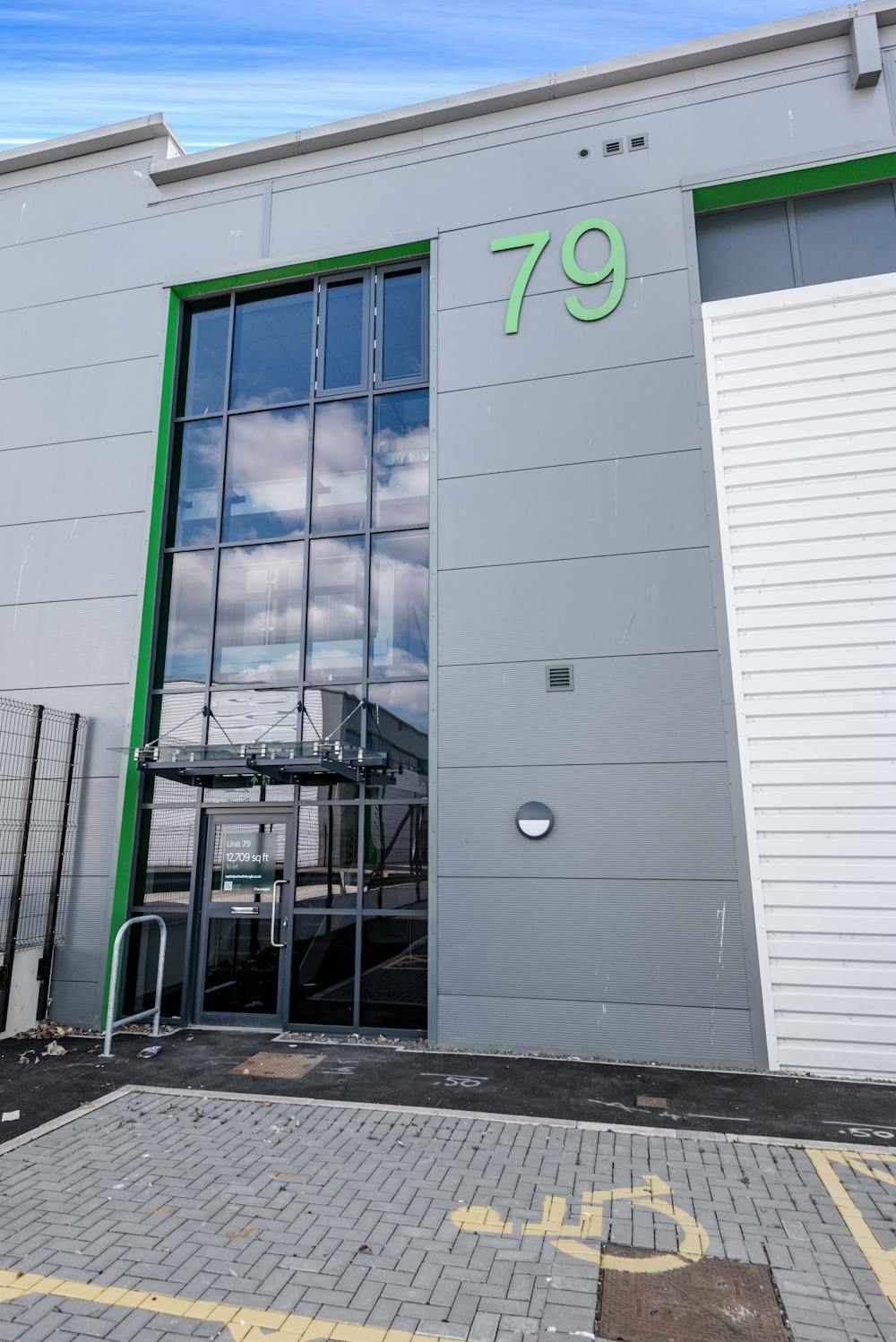 UNIT 79 CAPITAL PARK, BANKHEAD AVENUE, EDINBURGH, Industrial/Logistics / Trade To Let - DSC_7461.jpg