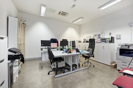 259 Goswell Road, London, E (Commercial / Business / Service) / Office To Let / For Sale - 259 goswell rd0556.jpg