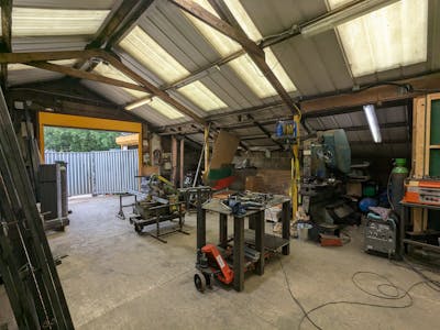 66 Brox Road, Ottershaw, Open Storage To Let - 1000006163.jpg