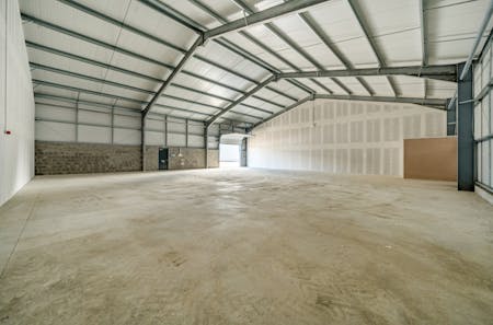 J4 - J6 Parkes Way, Leafbridge, Lincoln, Light Industrial To Let - J5 Internal.jpg
