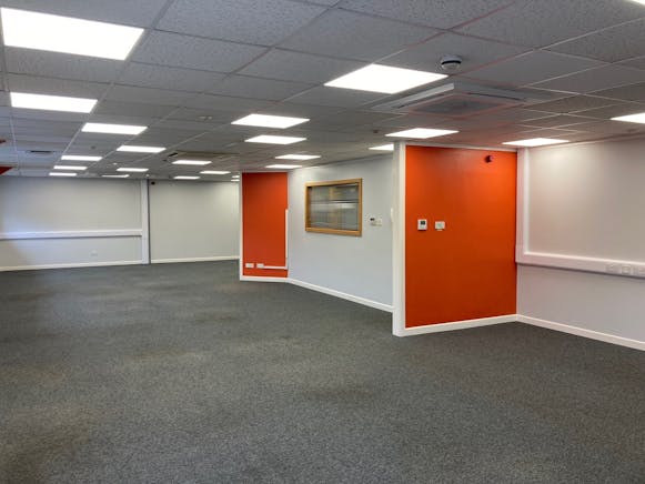 Unit 9, Albany Park, Poole, Office To Let - 9.jpg