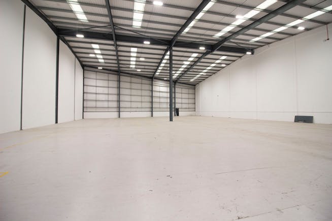 Unit 2 Slough Interchange Industrial Estate, Slough, Industrial / Warehouse To Let - 2_1.jpg