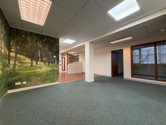 Suite 2, South Inch Business Centre, Perth, Offices To Let - IMG_1597.JPG