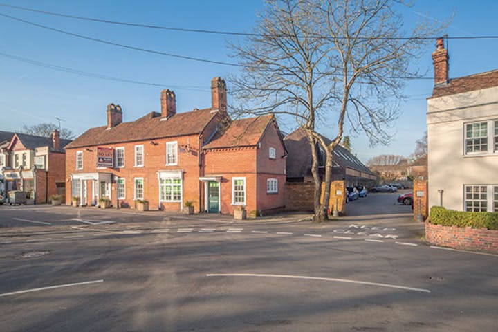 Suite 4, Crown House, Hartley Wintney, Offices To Let - CrownHousefeature.jpg