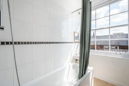 Flat 5 93-95 Sclater Street, London, Residential To Let - Sclater St 93-95 F5 - Low Res 2.jpg