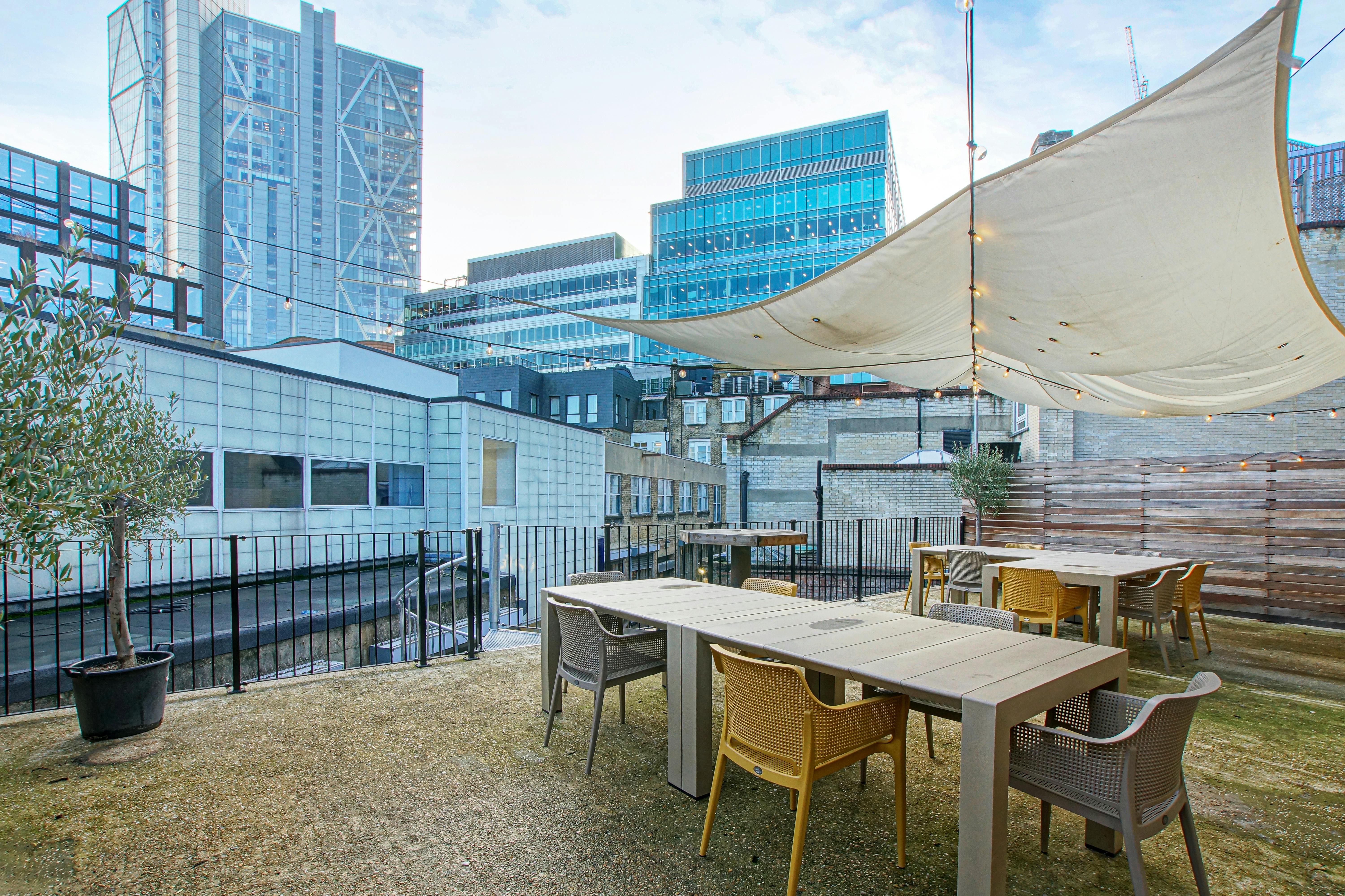 Office in London - photo 4