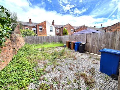 412 Manchester Road, Stockport, Investment For Sale - 20250704_123359.jpg