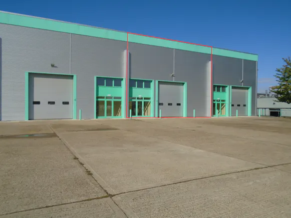 7 Peartree Business Centre, Harlow, Industrial To Let - External red lined.jpg