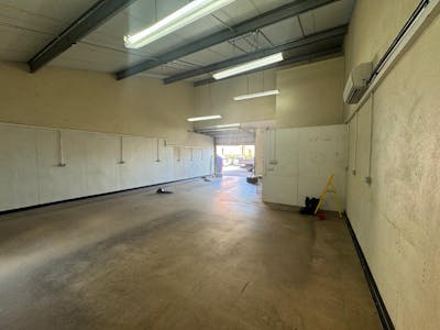 Unit 19, Bristol, Industrial / Warehouse To Let - original-26230B82-D55E-4C07-8DEE-A26C9902F79E.jpeg