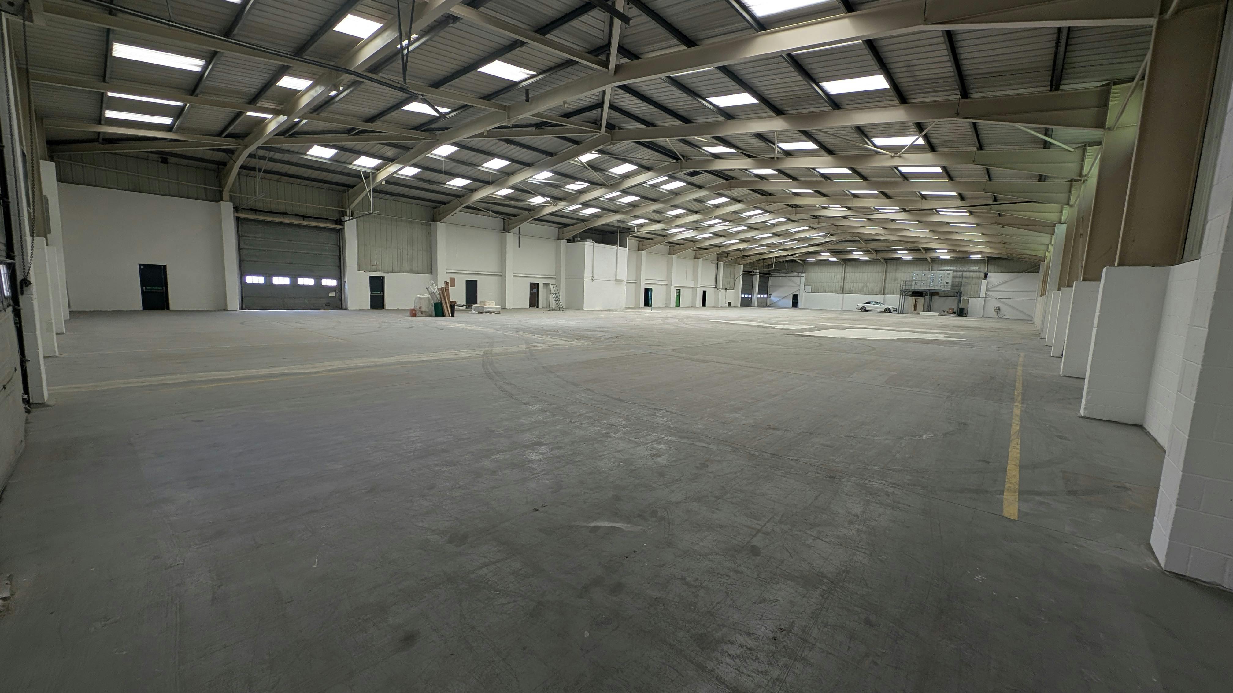 Industrial Unit in Southampton - photo 3