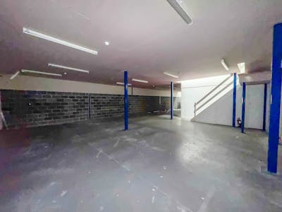 Heathway Industrial Estate, 13 Manchester Way, London, Industrial To Let - IMG_5434.jpg