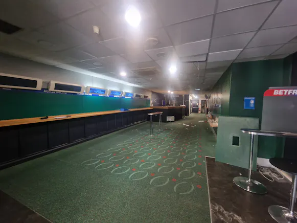Unit 4 Richmond Court, 307 Fleet Road, Fleet, Retail To Let - 20260526_105222.jpg