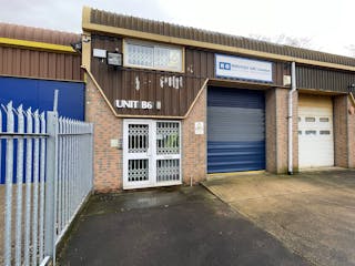 Unit B6 Falcon Business Park, Wokingham, Industrial / Warehouse For Sale - Unit B6 Falcon - 4.jpg