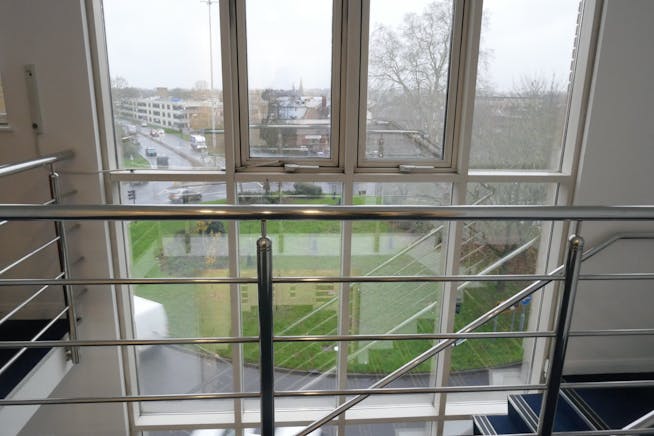 Stag House, Hertford, Offices To Let - P1060409.JPG