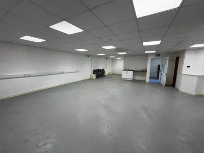 Commercial Premises incorporating two storey office and workshop., Glenburn House, Hamilton, Industrial / Office For Sale - IMG_5463.jpg