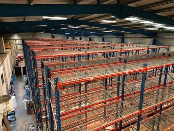 Lyden House, Harlow, Industrial To Let - DJI_0894.JPG