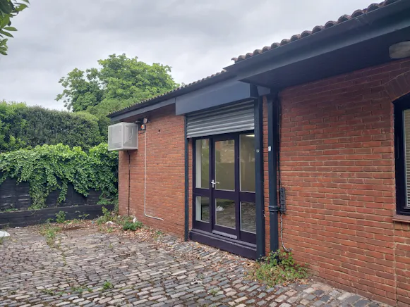 59B High Street, Ascot, Offices To Let - 20260518_165322.jpg