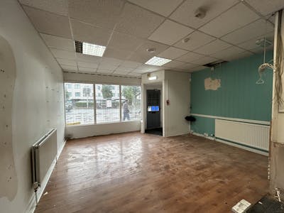 119 Plaistow Road, London, Office / Retail To Let - IMG_1234.JPG