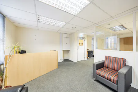 41 The Broadway, London, Office To Let - 1-6a2b6a7c0bee5-1478971-5-6a2ab8cdbbd8b-1.jpg