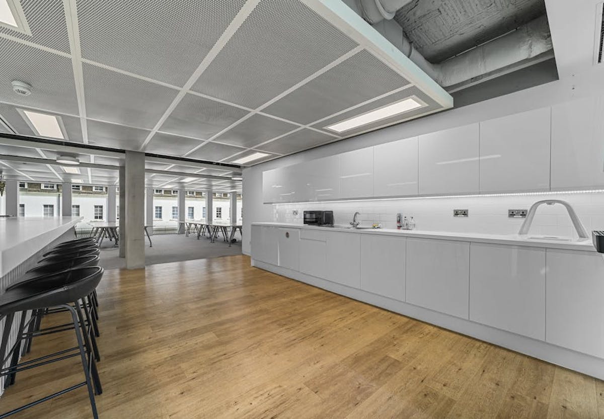 26482a840953b80eca8ea674123da029 B4361dc376d3f77b5c8638b1c0f0c317 Md Ec 30eastbourneterrace 39