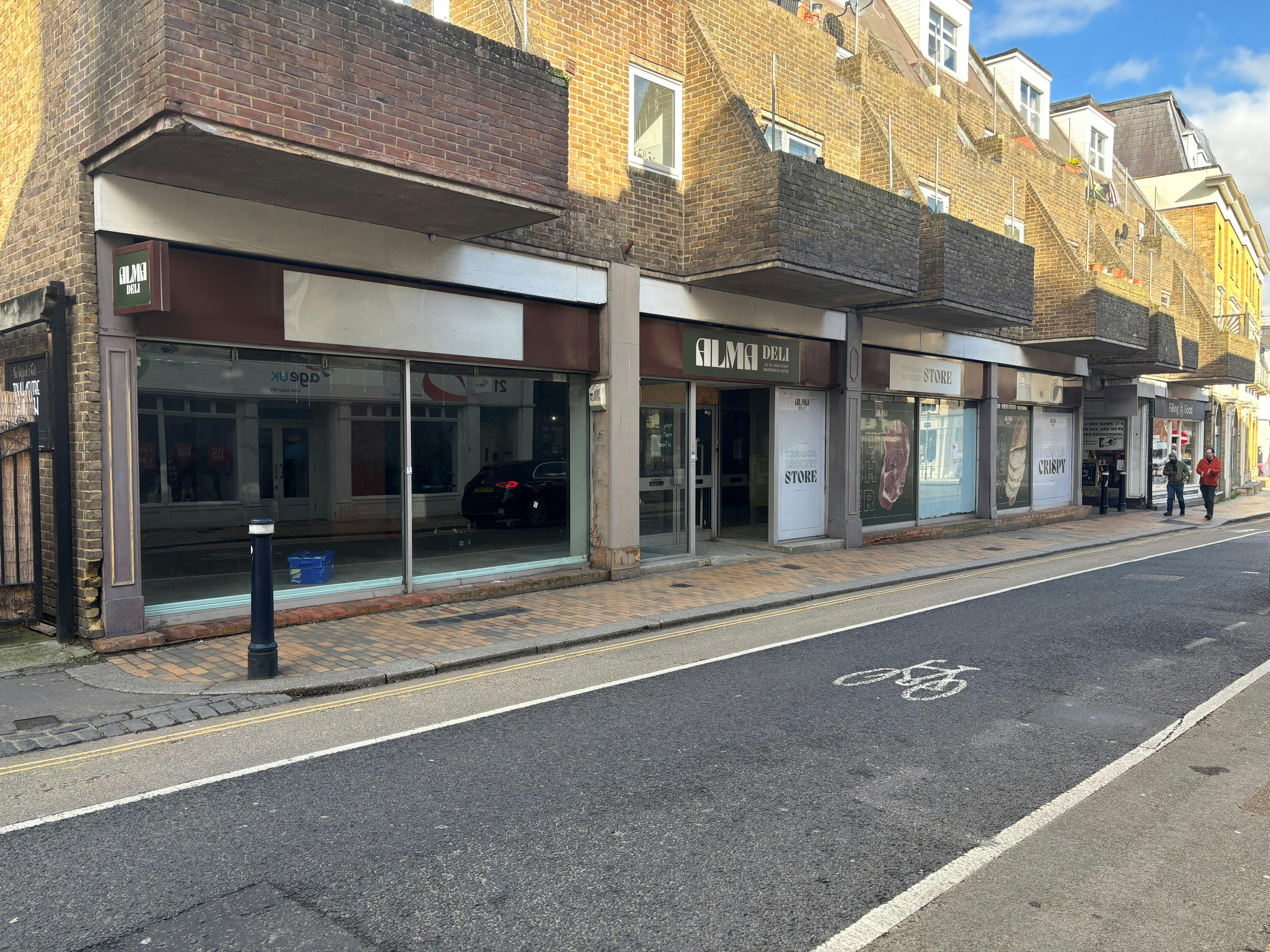 26-32  High Street, Maidenhead, Retail To Let - external 1.jpg