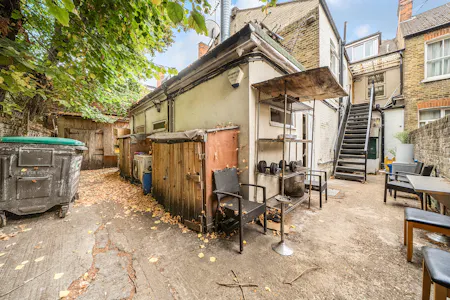 76-77 South Parade, Chiswick, Leisure / Retail To Let - 1509553 (4).jpg