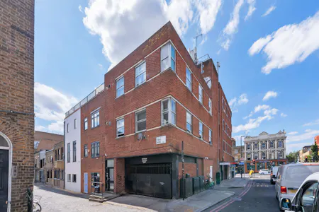 96 Camden High Street, London, Office / Retail To Let - DSC02508.jpg