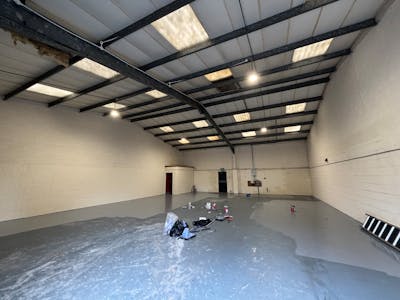 Unit 24, Ty Verlon Industrial Estate, Barry, Industrial To Let - IMG_6943.jpeg