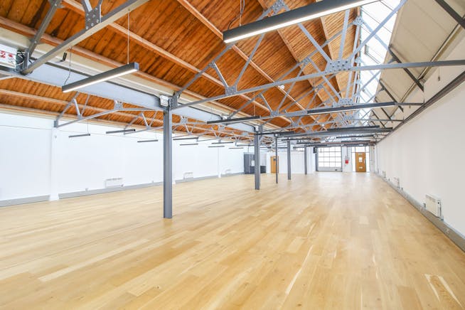 Chiswick Studios, Unit 9B, Chiswick, Office / Industrial / Warehouse To Let - 9B  2_1.jpg