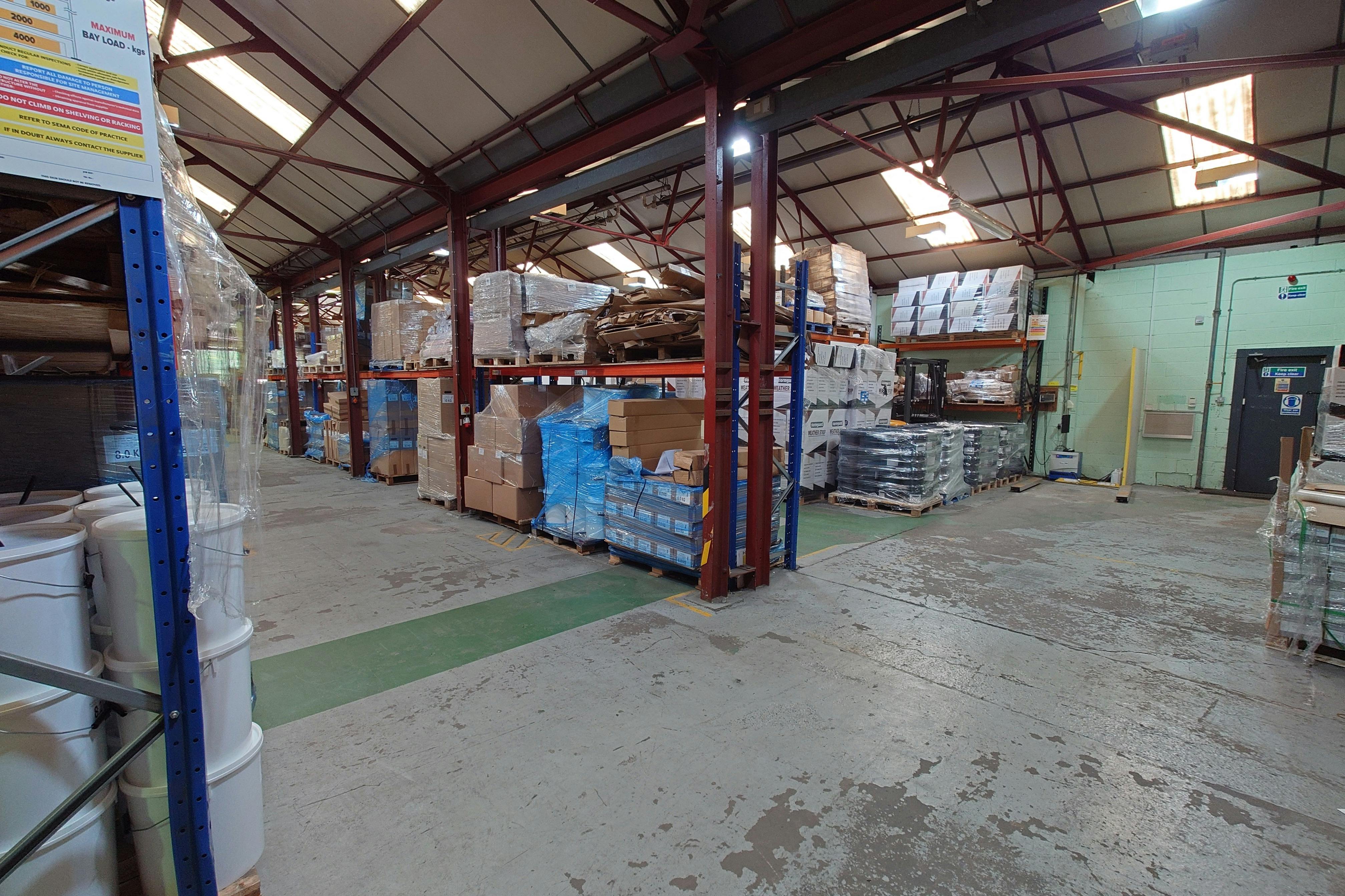 Clowes St, Macclesfield, Industrial To Let - 20250523_112306.JPG