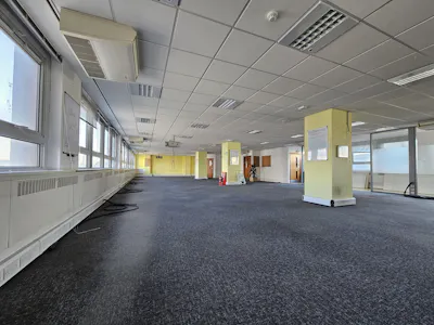 Mercury House, Romford, Office Lease Assignment / For Sale - 20250303_112123.jpg