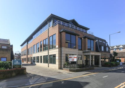 York House, Maidenhead, Office To Let - York House External.jpg