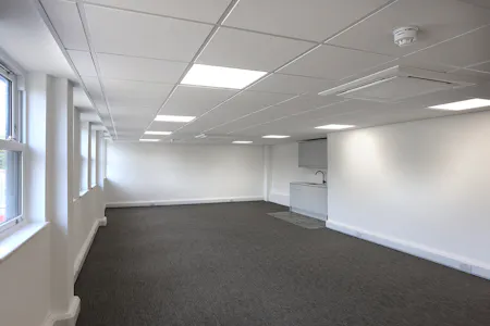 Unit 6 Lakeside Industrial Estate, Colnbrook, Industrial/Logistics / Industrial / Warehouse To Let - First Floor offices